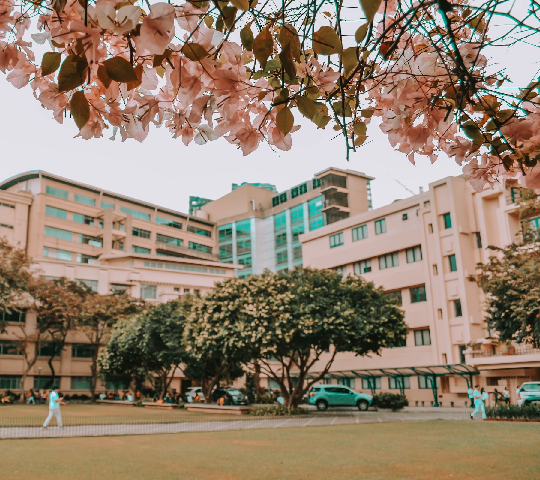 Well Equipped Laboratories